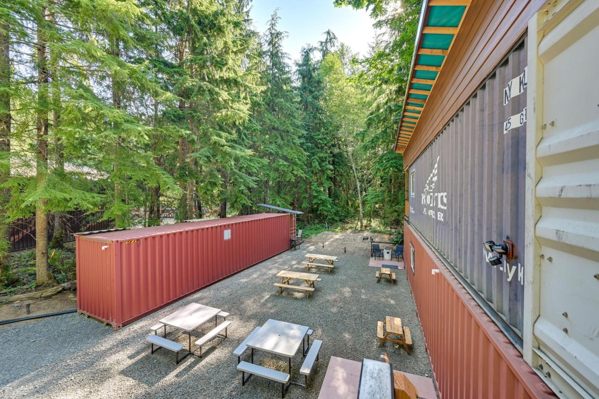 Unique Container Studio With Deck And Fire Pit! Баклі Екстер'єр фото