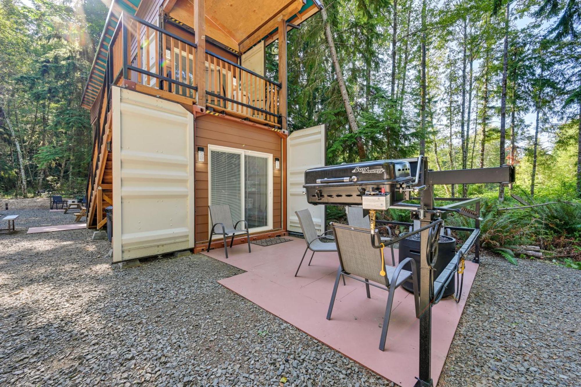 Unique Container Studio With Deck And Fire Pit! Баклі Екстер'єр фото