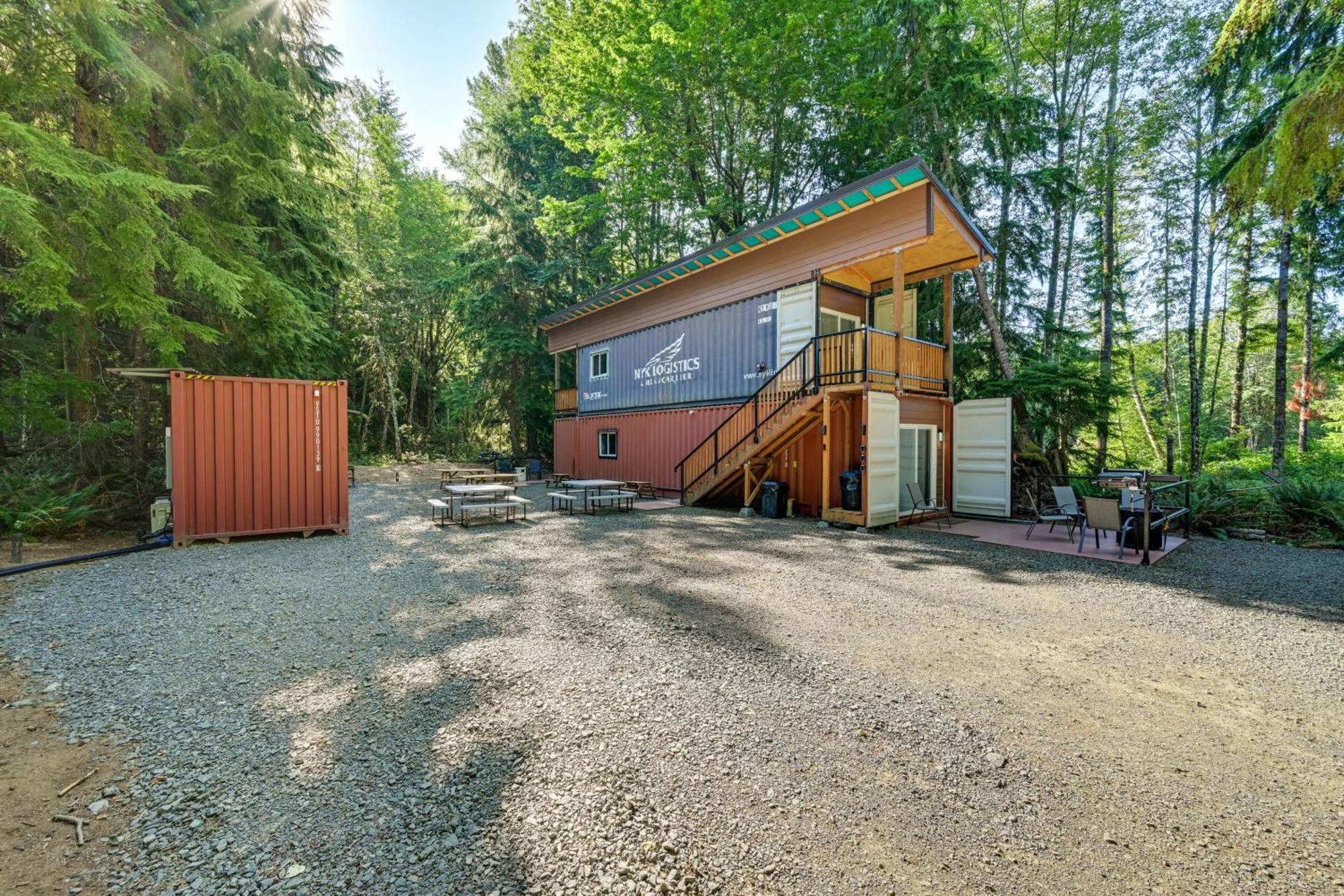 Unique Container Studio With Deck And Fire Pit! Баклі Екстер'єр фото